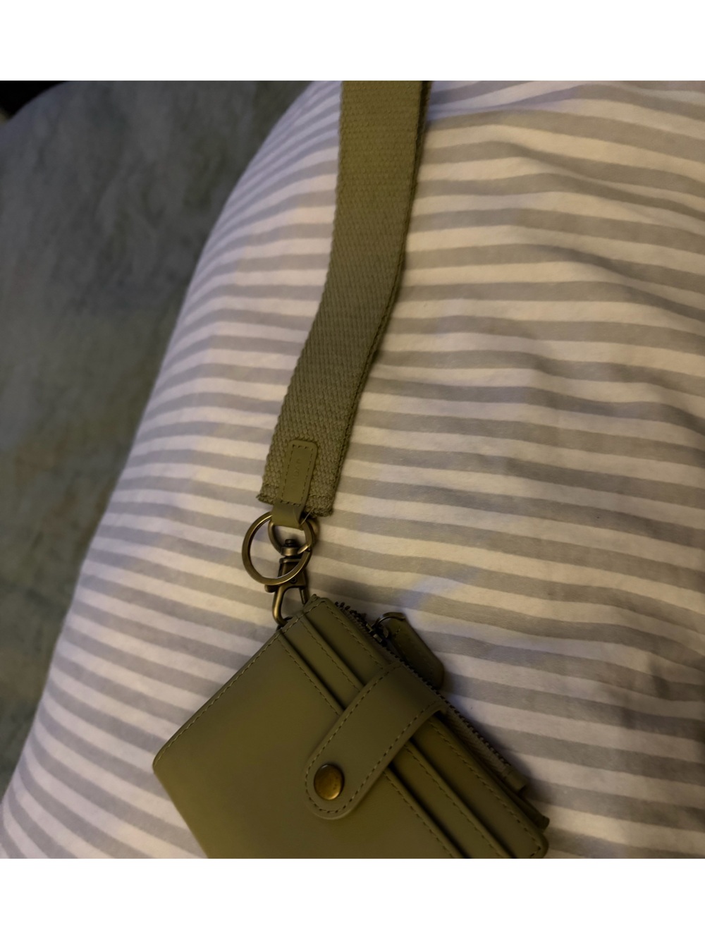 Andar The lo wallet